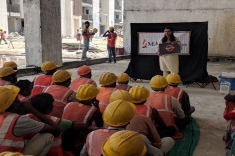Anti Tobacco Session for construction worker with help of MIF's Anti Tobacco Flipbook